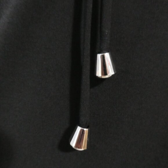 AB STUDIO | large | Capri Leggings With Decorative Double String Sides | USA - Picture 10 of 16